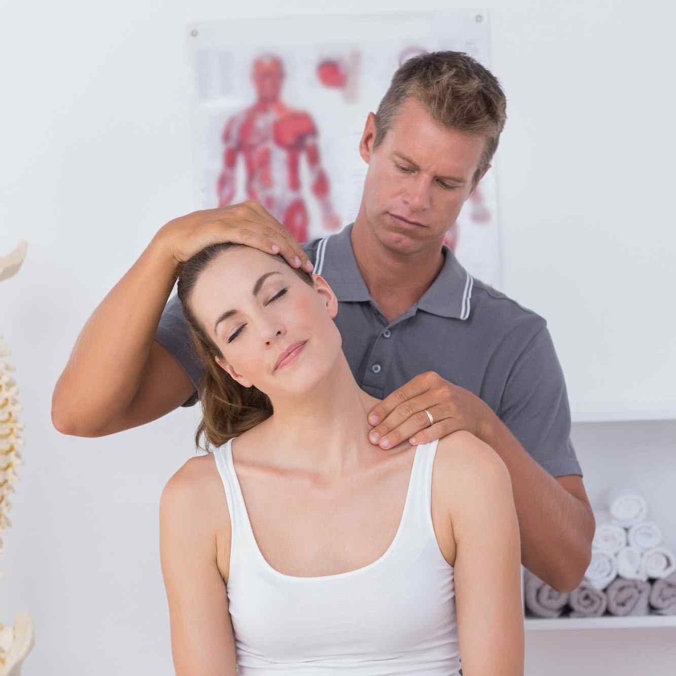 https://test.harmonia-medical.com/wp-content/uploads/2015/12/kiroprakticar.jpg
